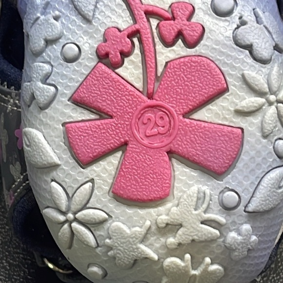 Apakowa Kids Girl Soft Sole Closed Toe Sandals SIZE 29 - Picture 10 of 13